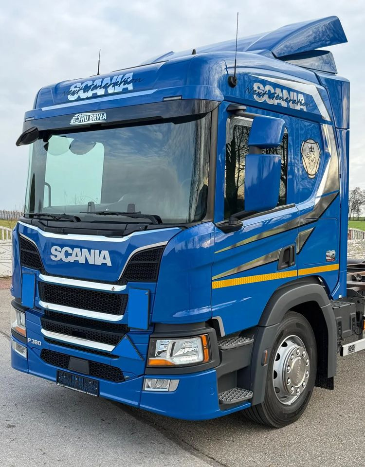 Scania P360 / P410 / BDF / RAMA / FIRANKA / PEŁNA SYPIALKA / WINDA / E6 / CAŁA NA PODUSZKACH / ROZSTAW OSI 5.5M / LAWETA / DO ŻYWCA / DO BYDŁA / DO ZABUDOWY / SPROWADZONA - شاحنة هيكل كابينة: صورة 4 Scania P360 / P410 / BDF / RAMA / FIRANKA / PEŁNA SYPIALKA / WINDA / E6 / CAŁA NA PODUSZKACH / ROZSTAW OSI 5.5M / LAWETA / DO ŻYWCA / DO BYDŁA / DO ZABUDOWY / SPROWADZONA - شاحنة هيكل كابينة: صورة 4