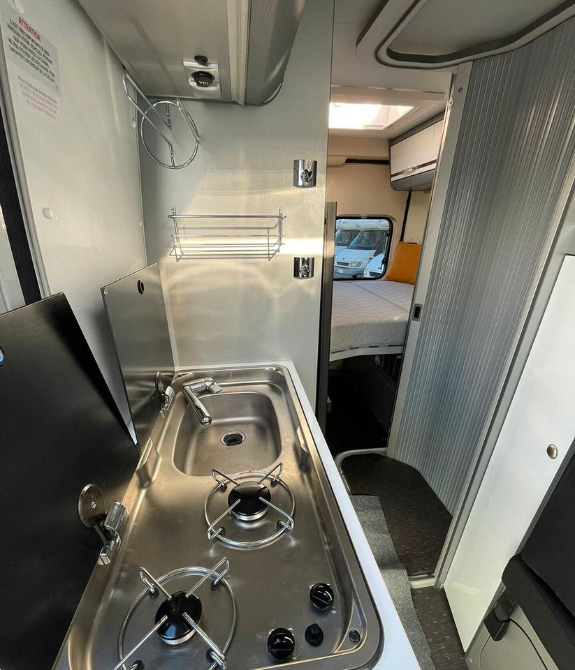 Adria TWIN 600 SPT - عربة التخييم: صورة 5 Adria TWIN 600 SPT - عربة التخييم: صورة 5