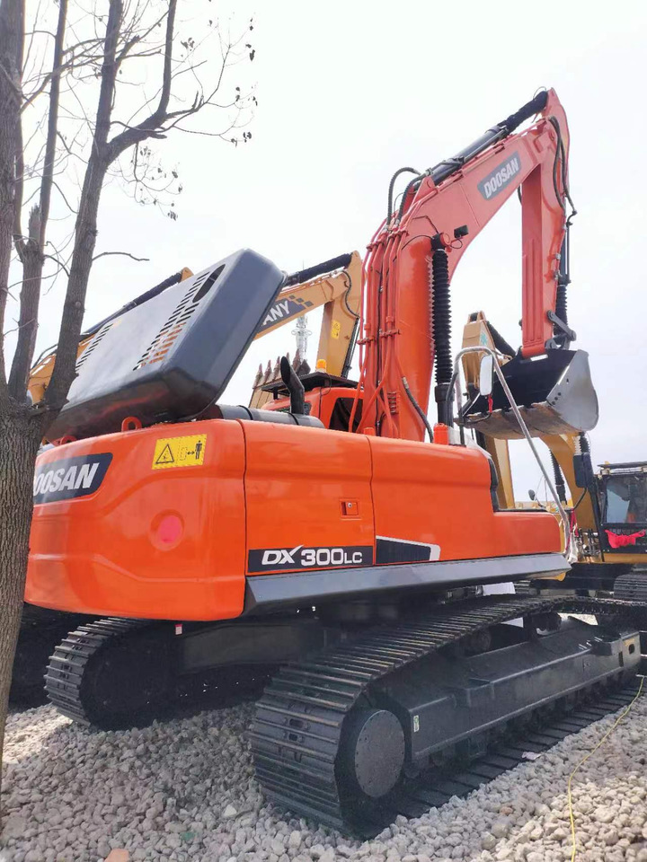Doosan DX 300 Korea imports doosan DX300 - حفار زحاف: صورة 2 Doosan DX 300 Korea imports doosan DX300 - حفار زحاف: صورة 2