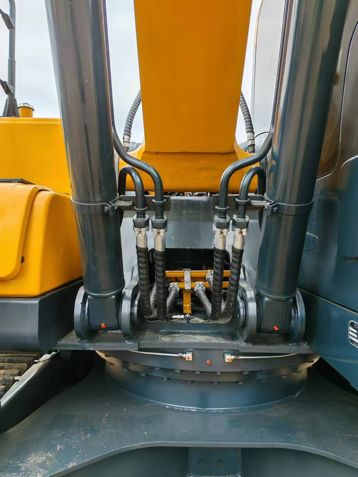 Hyundai Hyundai 220 LC-9 S - حفار زحاف: صورة 4 Hyundai Hyundai 220 LC-9 S - حفار زحاف: صورة 4