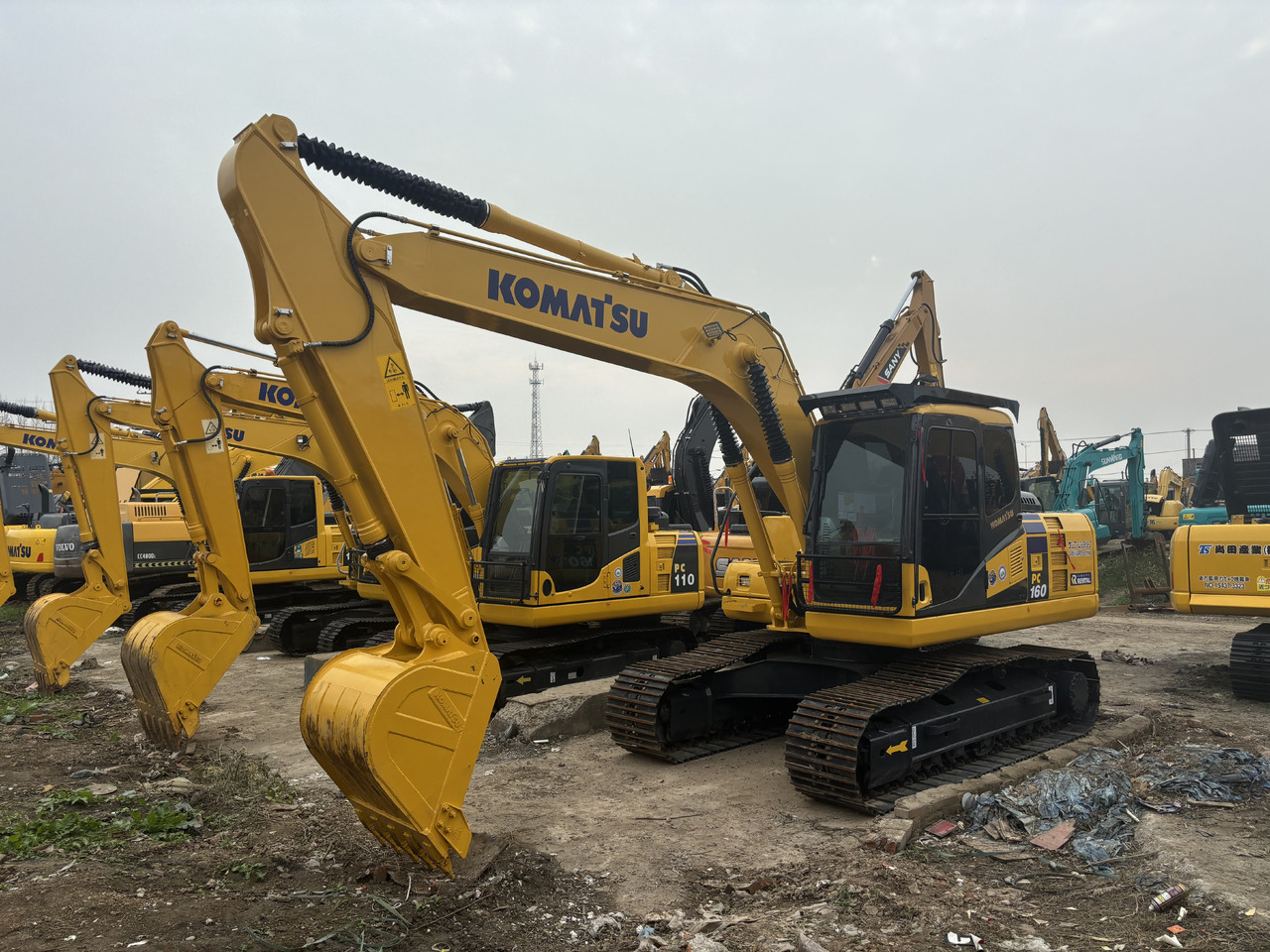 KOMATSU PC160 - حفار زحاف: صورة 4 KOMATSU PC160 - حفار زحاف: صورة 4