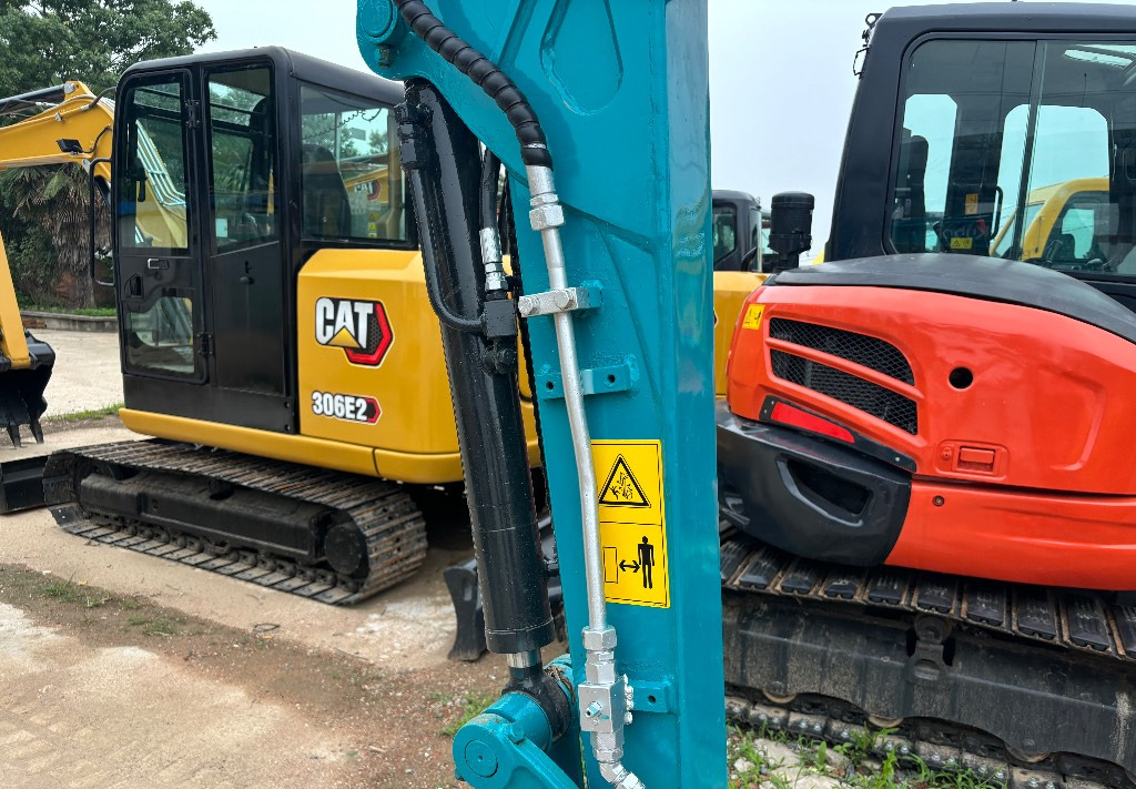 حفارة مُصَّغرة KUBOTA U30: صورة 8