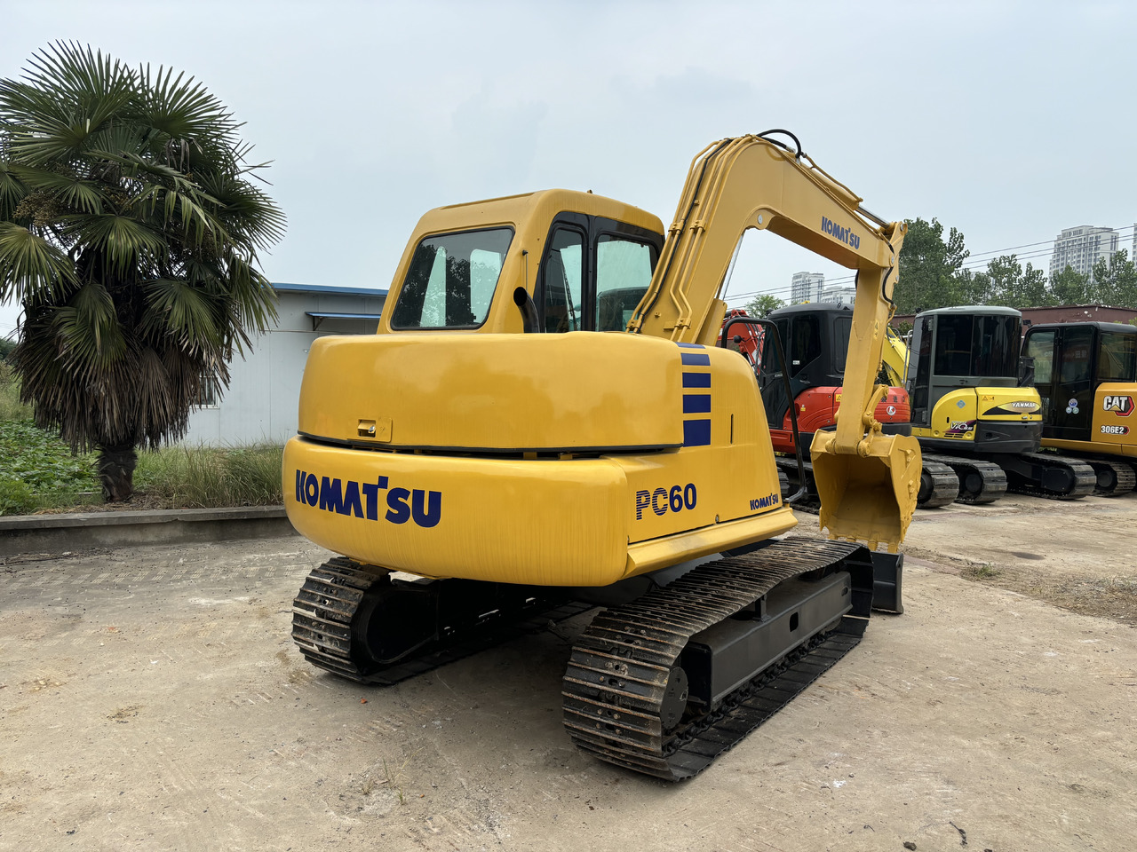 Komatsu PC 60-7 - حفارة مُصَّغرة: صورة 2 Komatsu PC 60-7 - حفارة مُصَّغرة: صورة 2