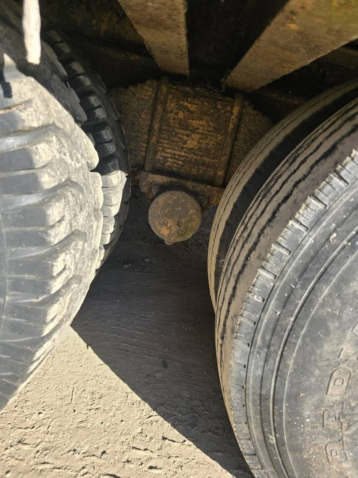 Bertoja 3 - عربة منخفضة مسطحة نصف مقطورة: صورة 3 Bertoja 3 - عربة منخفضة مسطحة نصف مقطورة: صورة 3