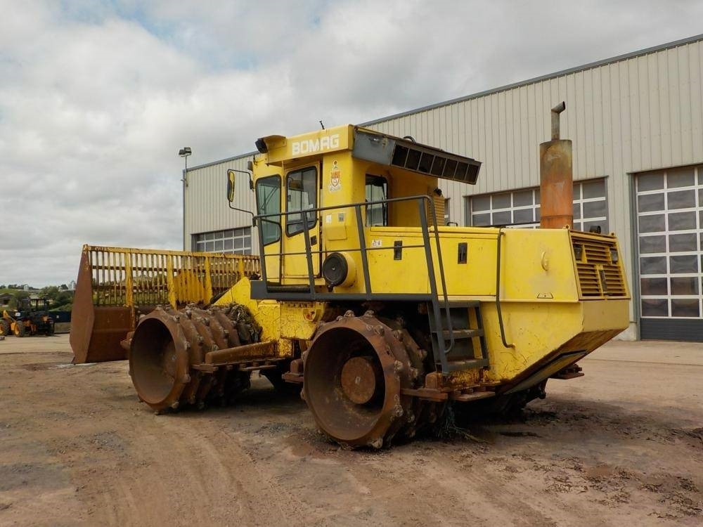 Bomag BC 671 RB - مدحلة ضاغطة: صورة 2 Bomag BC 671 RB - مدحلة ضاغطة: صورة 2