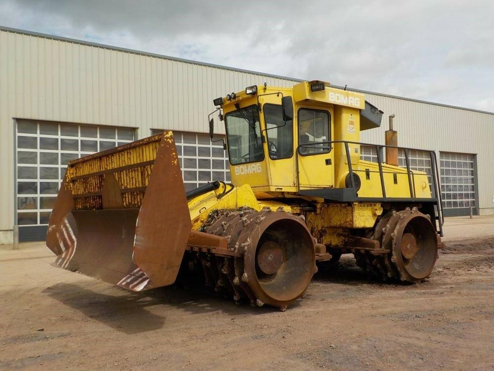 Bomag BC 671 RB - مدحلة ضاغطة: صورة 1 Bomag BC 671 RB - مدحلة ضاغطة: صورة 1