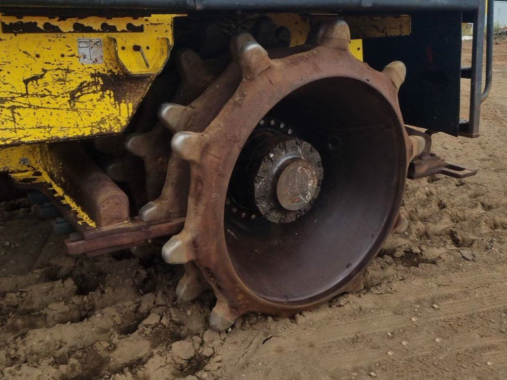 مدحلة ضاغطة Bomag BC 772 RB-2: صورة 6
