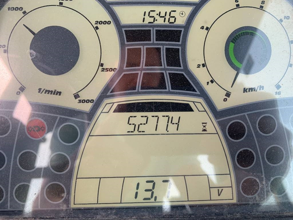 مدحلة ضاغطة Bomag BW 219 D H-4: صورة 12 مدحلة ضاغطة Bomag BW 219 D H-4: صورة 12