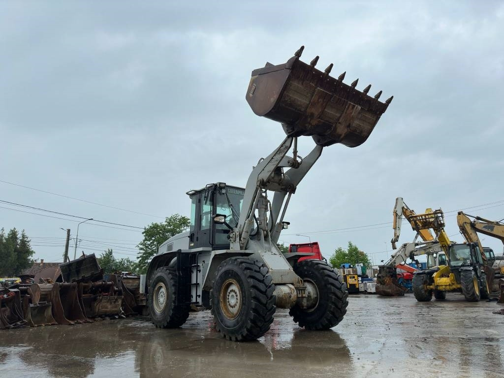 CAT 936H - اللودر بعجل: صورة 1 CAT 936H - اللودر بعجل: صورة 1