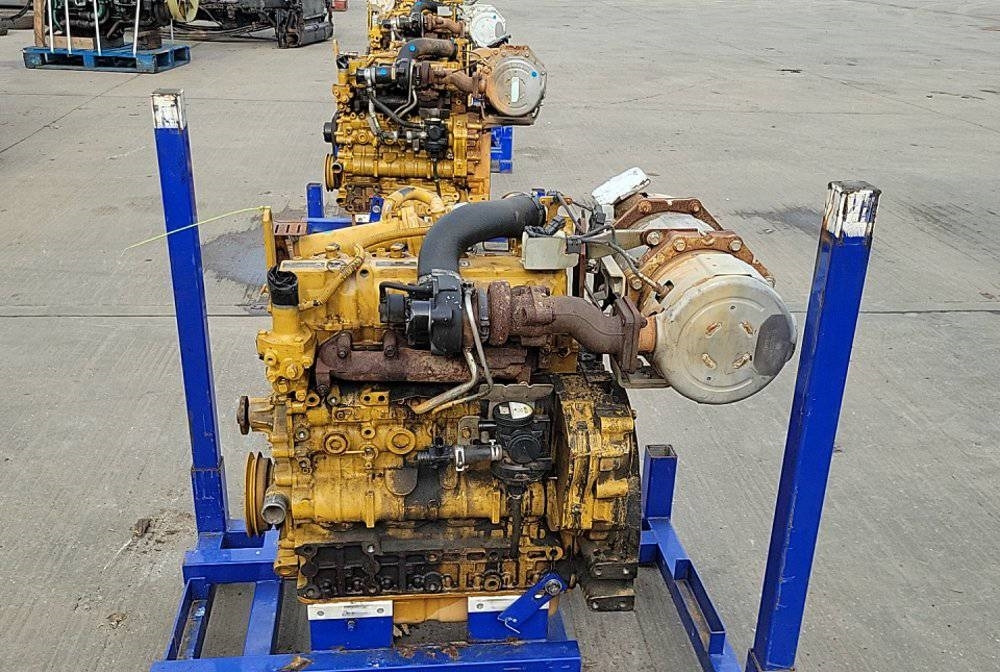 CAT C 3.3 B Engine - محرك - آلات البناء: صورة 3 CAT C 3.3 B Engine - محرك - آلات البناء: صورة 3