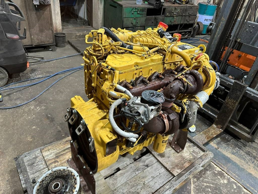 CAT C 7.1 Acert ENGINE - محرك - آلات البناء: صورة 2 CAT C 7.1 Acert ENGINE - محرك - آلات البناء: صورة 2