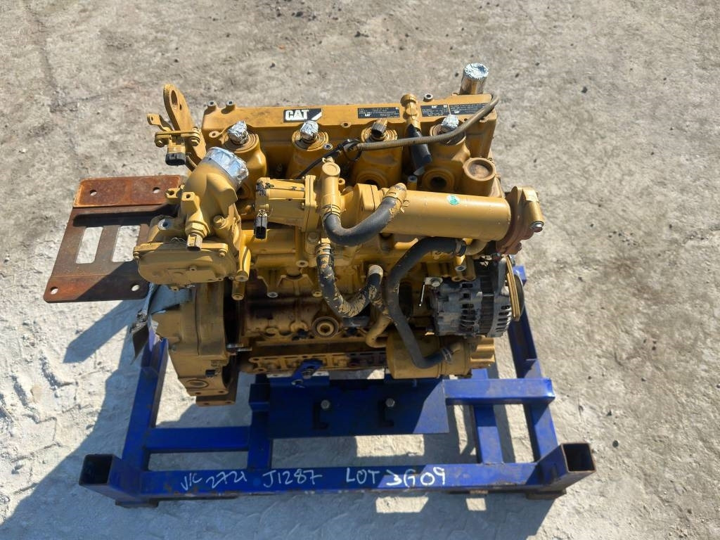 CAT C3.3B ENGINE - محرك - آلات البناء: صورة 2 CAT C3.3B ENGINE - محرك - آلات البناء: صورة 2