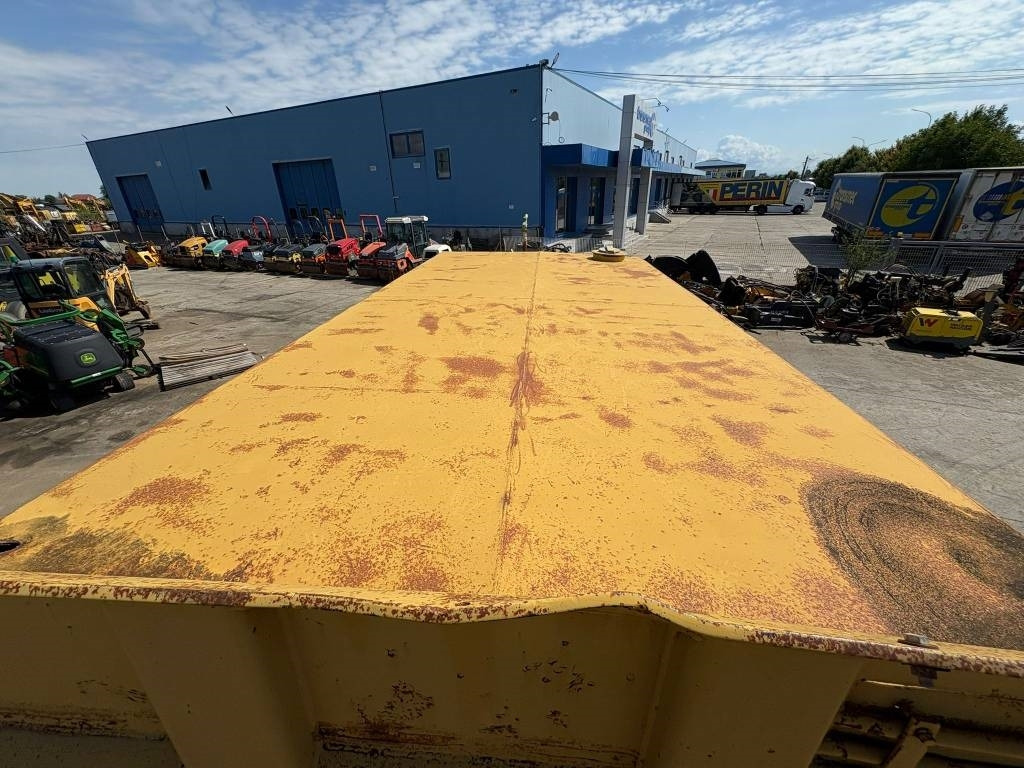 CAT D 350 C - شاحنة قلاب مفصلية: صورة 4 CAT D 350 C - شاحنة قلاب مفصلية: صورة 4