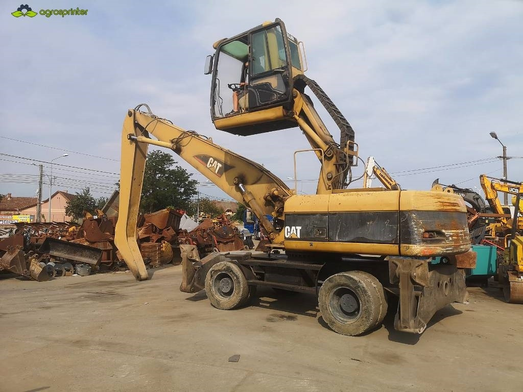 CAT M 322 C MH  - معالج النفايات: صورة 3 CAT M 322 C MH  - معالج النفايات: صورة 3