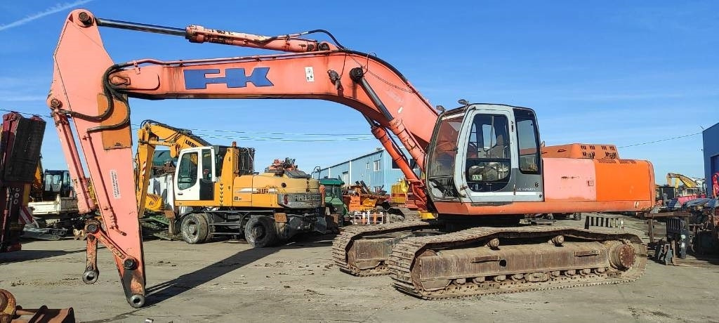 Fiat-Kobelco EX355 - حفار زحاف: صورة 1 Fiat-Kobelco EX355 - حفار زحاف: صورة 1