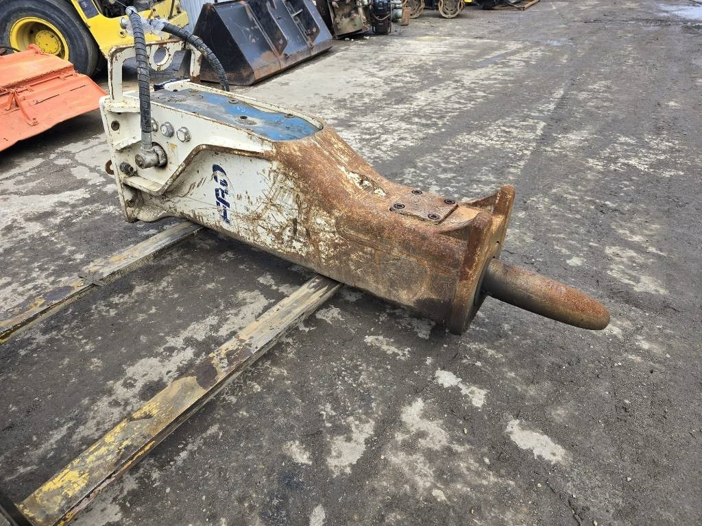 Furukawa FRD - مطرقة هيدروليكية - آلات البناء: صورة 3 Furukawa FRD - مطرقة هيدروليكية - آلات البناء: صورة 3