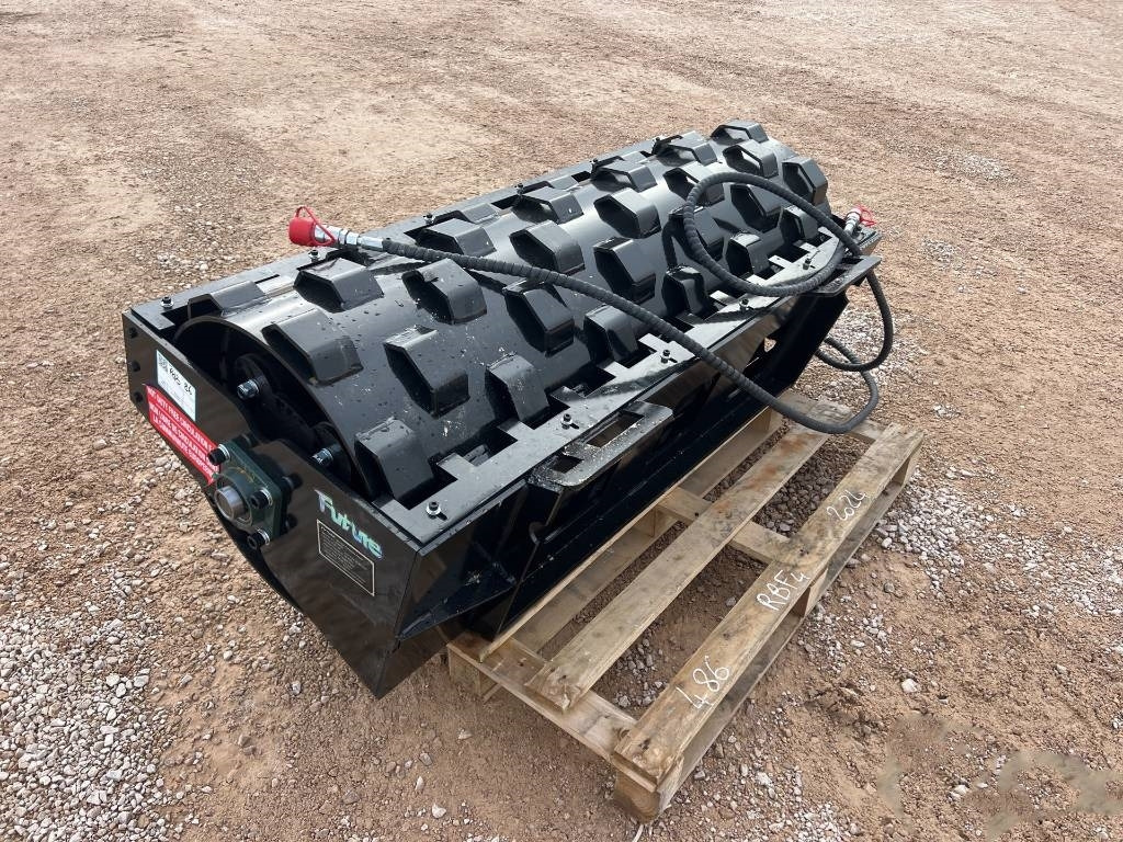 Future FT-CW59 Skid Steer Compactor Wheels - مدحلة: صورة 3 Future FT-CW59 Skid Steer Compactor Wheels - مدحلة: صورة 3