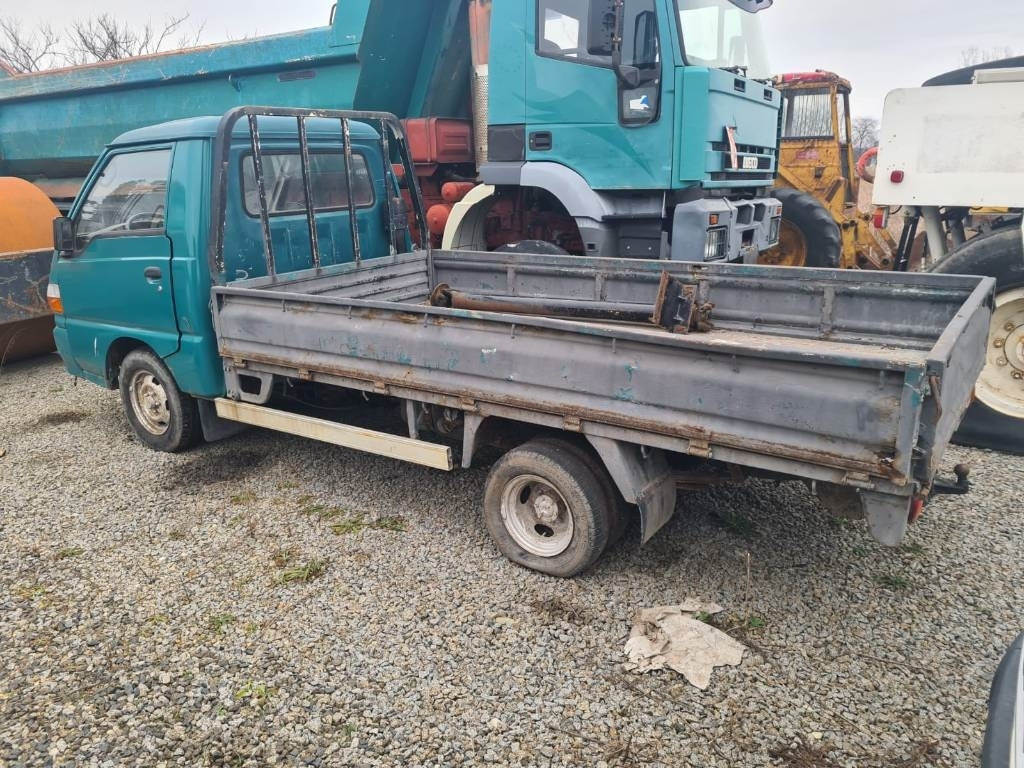 Hyundai H 100 - شاحنات مسطحة: صورة 4 Hyundai H 100 - شاحنات مسطحة: صورة 4