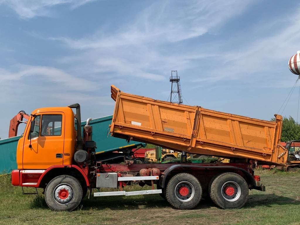 Iveco Astra HD 9 64.34 - شاحنة قلاب: صورة 2 Iveco Astra HD 9 64.34 - شاحنة قلاب: صورة 2