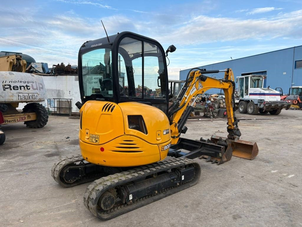 JCB 8025 ZTS - حفارة مُصَّغرة: صورة 3 JCB 8025 ZTS - حفارة مُصَّغرة: صورة 3