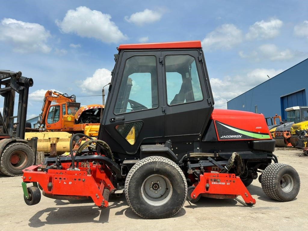 Jacobsen AR250 - جزازة أعشاب الحدائق: صورة 2 Jacobsen AR250 - جزازة أعشاب الحدائق: صورة 2