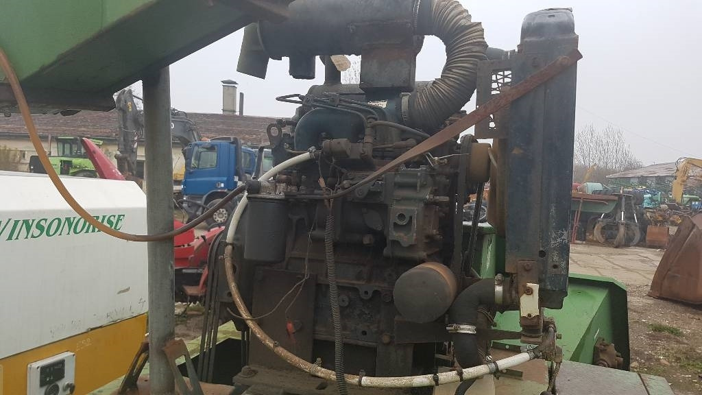 Johli Multihacksler 200/40 - قاطعة الأخشاب: صورة 4 Johli Multihacksler 200/40 - قاطعة الأخشاب: صورة 4