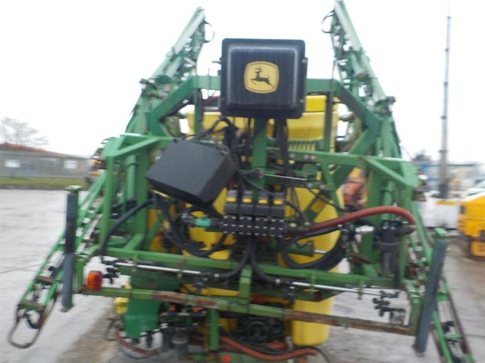 بخاخ مركب على الجرار John Deere 510: صورة 6