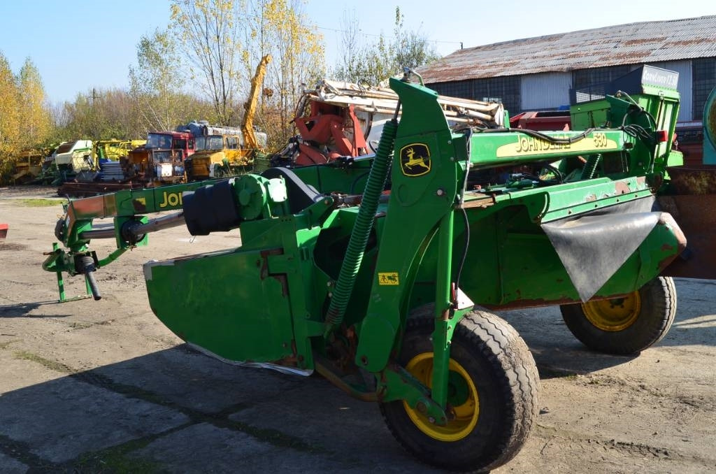 John Deere 530 - جزازة العشب: صورة 4 John Deere 530 - جزازة العشب: صورة 4