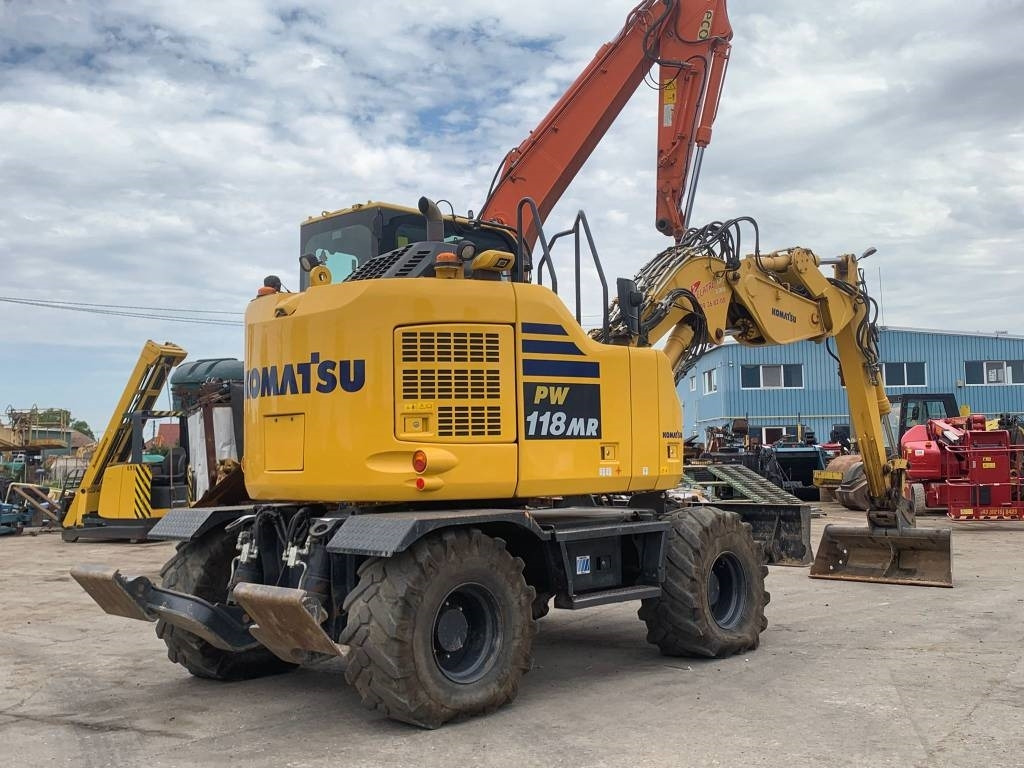 Komatsu PW118MR-11W - حفارة دولاب: صورة 5 Komatsu PW118MR-11W - حفارة دولاب: صورة 5