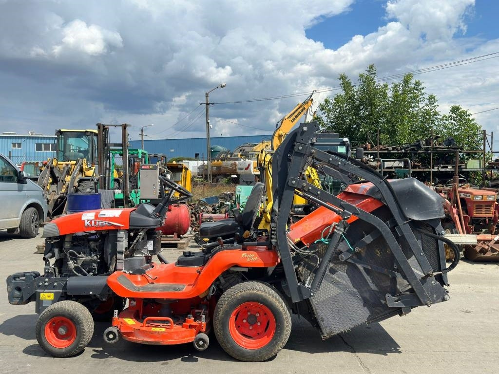 Kubota G 23-3HD - جزازة أعشاب الحدائق: صورة 3 Kubota G 23-3HD - جزازة أعشاب الحدائق: صورة 3