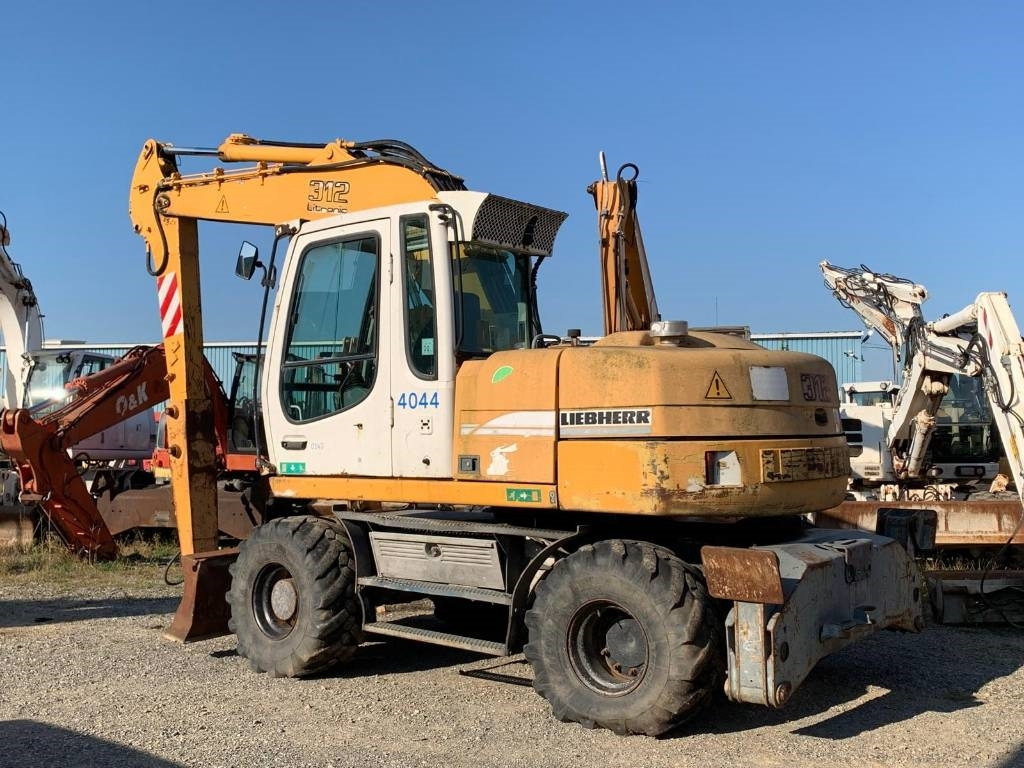 Liebherr A 312  - حفارة دولاب: صورة 3 Liebherr A 312  - حفارة دولاب: صورة 3