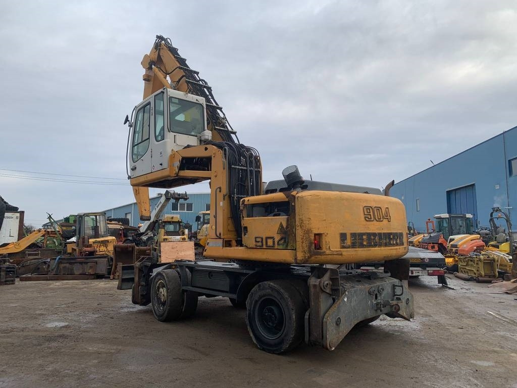 Liebherr A 904 C - حفارة دولاب: صورة 3 Liebherr A 904 C - حفارة دولاب: صورة 3