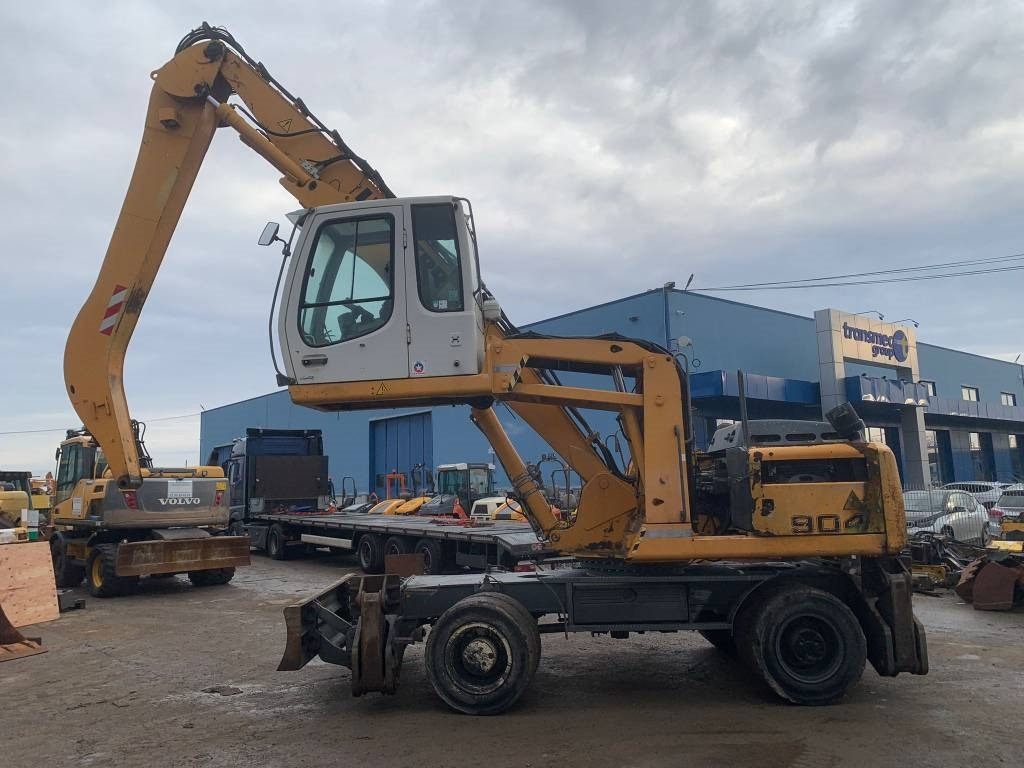 Liebherr A 904 C - حفارة دولاب: صورة 2 Liebherr A 904 C - حفارة دولاب: صورة 2
