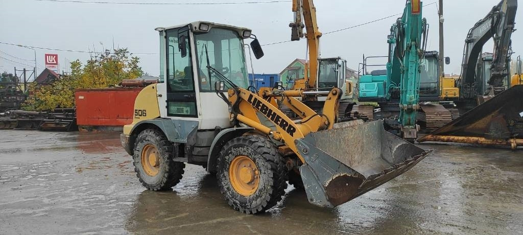 Liebherr L 506 - اللودر بعجل: صورة 5 Liebherr L 506 - اللودر بعجل: صورة 5