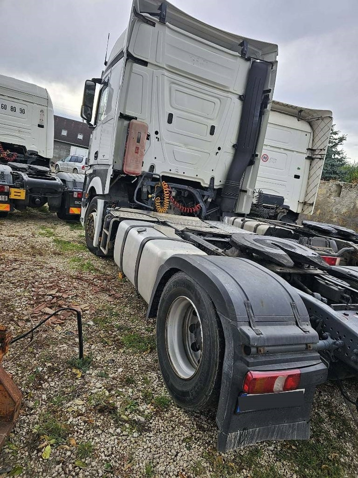 وحدة جر Mercedes-Benz Actros 1842: صورة 6 وحدة جر Mercedes-Benz Actros 1842: صورة 6