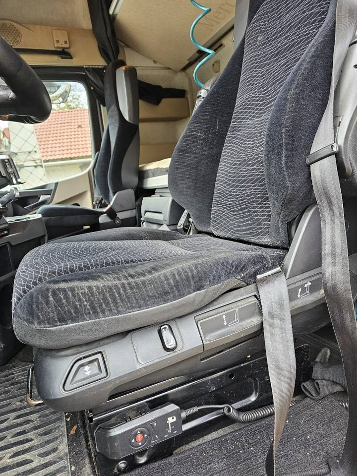 Mercedes-Benz Actros 1842 - وحدة جر: صورة 5 Mercedes-Benz Actros 1842 - وحدة جر: صورة 5