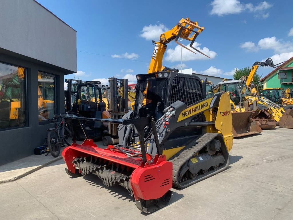 New Holland C327 - شيول صغير: صورة 1 New Holland C327 - شيول صغير: صورة 1