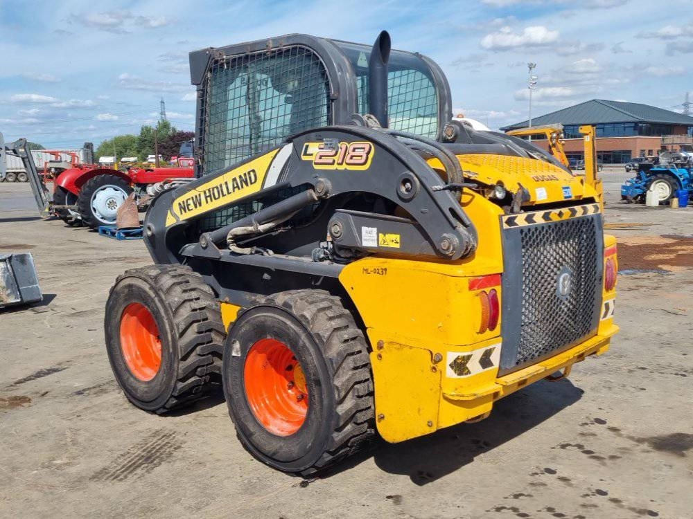 New Holland L 218 - شيول صغير: صورة 3 New Holland L 218 - شيول صغير: صورة 3