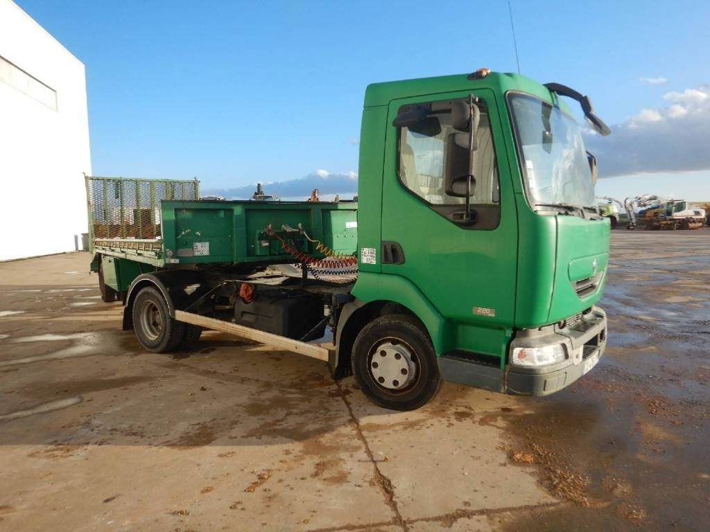 Renault Midlum 220 DCI - شاحنة مقفلة: صورة 3 Renault Midlum 220 DCI - شاحنة مقفلة: صورة 3
