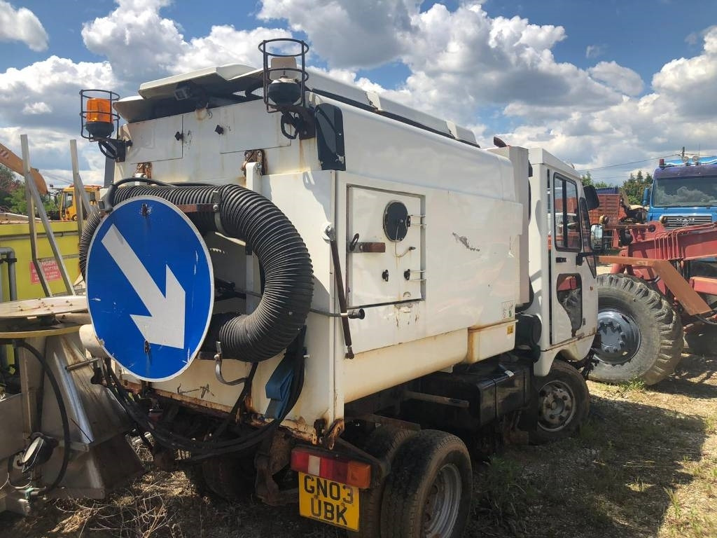 Scarab Minor VM - سياره كنس شوارع: صورة 3 Scarab Minor VM - سياره كنس شوارع: صورة 3