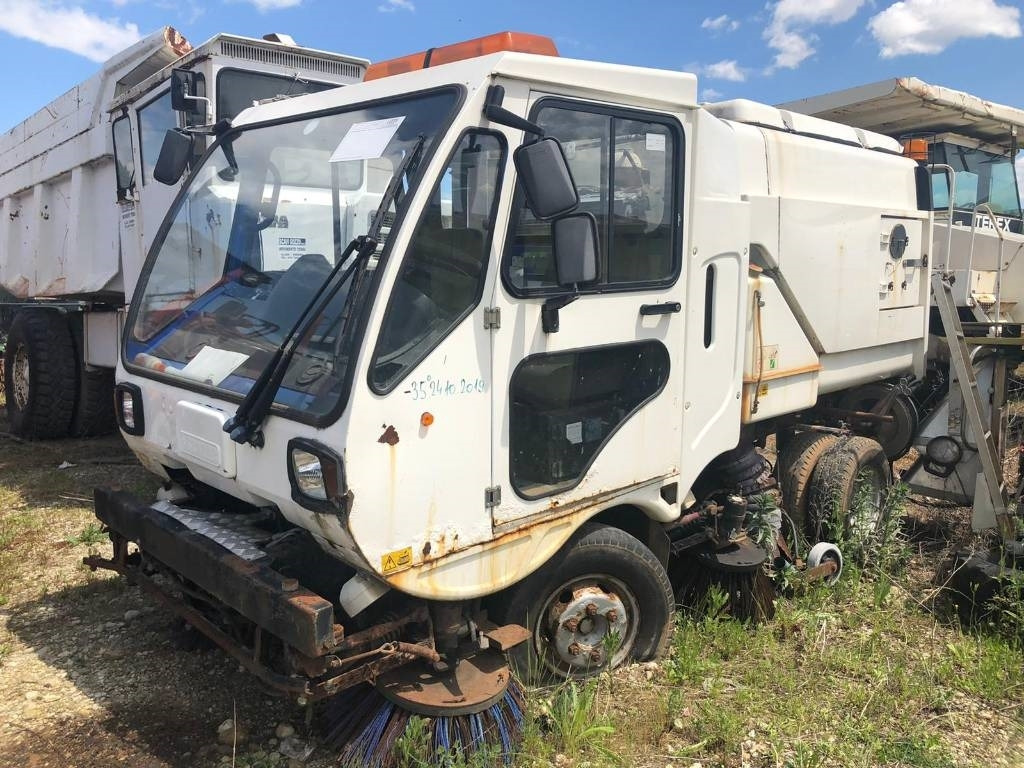 Scarab Minor VM - سياره كنس شوارع: صورة 2 Scarab Minor VM - سياره كنس شوارع: صورة 2