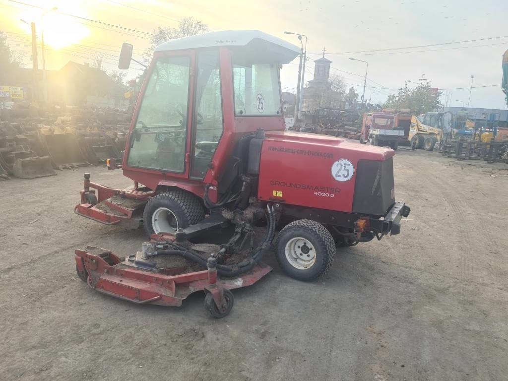 Toro Groundmaster 4000D - جزازة أعشاب الحدائق: صورة 3 Toro Groundmaster 4000D - جزازة أعشاب الحدائق: صورة 3