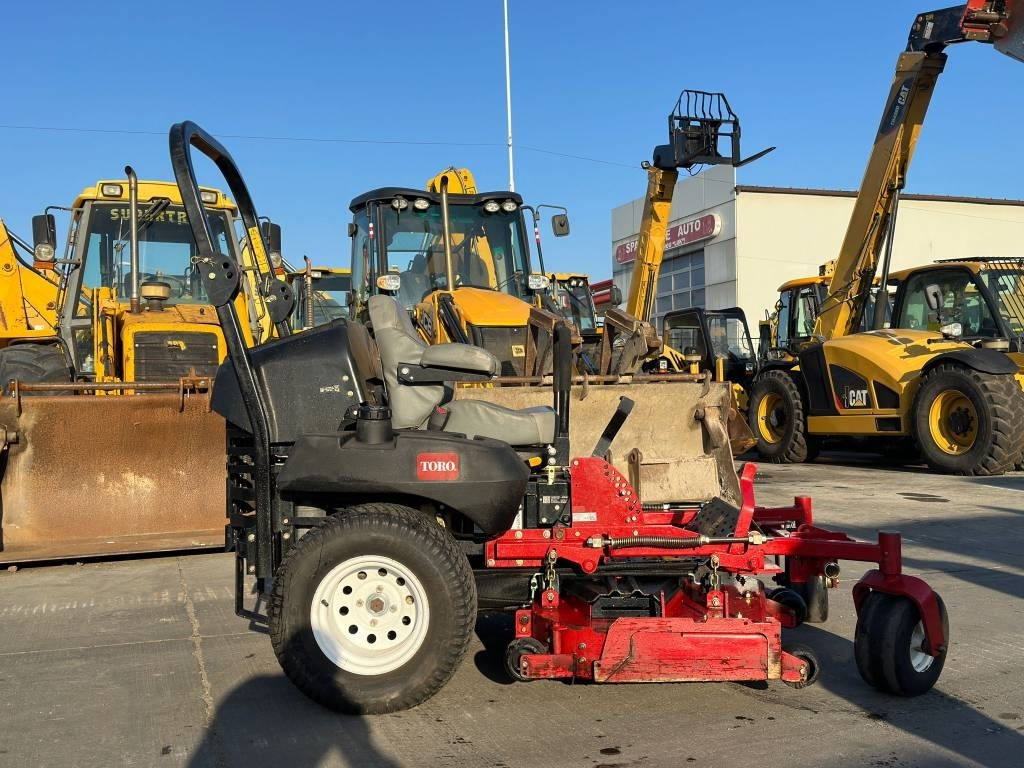 Toro Z Master 7000 PRO - جزازة أعشاب الحدائق: صورة 5 Toro Z Master 7000 PRO - جزازة أعشاب الحدائق: صورة 5