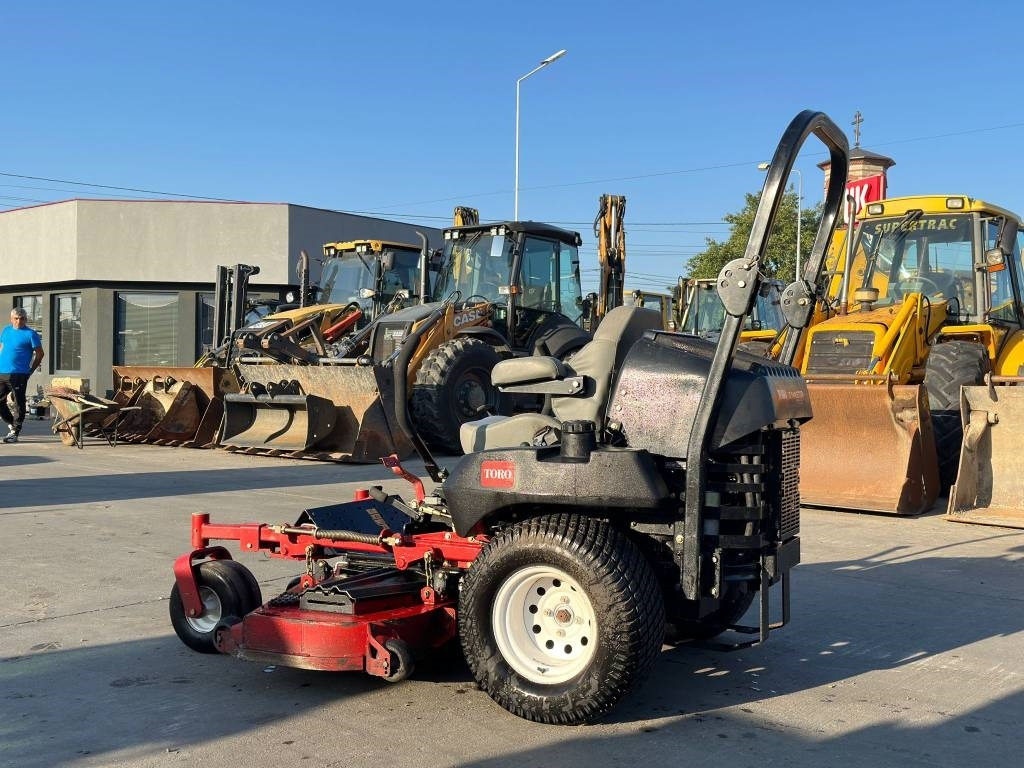 Toro Z Master 7000 PRO - جزازة أعشاب الحدائق: صورة 4 Toro Z Master 7000 PRO - جزازة أعشاب الحدائق: صورة 4