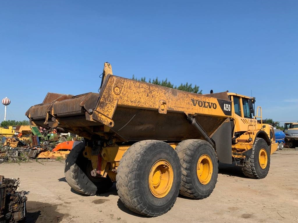 Volvo A 25 D - شاحنة قلاب مفصلية: صورة 3 Volvo A 25 D - شاحنة قلاب مفصلية: صورة 3