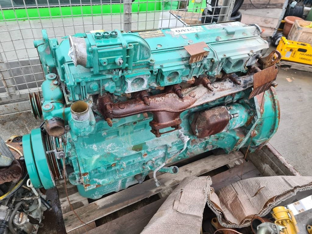 Volvo D7D LBE2 Engine for Volvo L120E, L110E Wheel loade - محرك - آلات البناء: صورة 1 Volvo D7D LBE2 Engine for Volvo L120E, L110E Wheel loade - محرك - آلات البناء: صورة 1