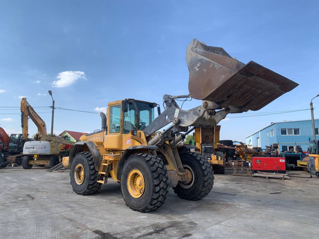 Volvo L 110 E - اللودر بعجل: صورة 1 Volvo L 110 E - اللودر بعجل: صورة 1