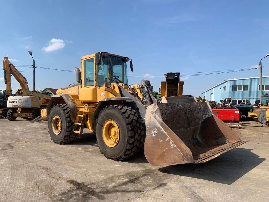 Volvo L 110 E - اللودر بعجل: صورة 2 Volvo L 110 E - اللودر بعجل: صورة 2