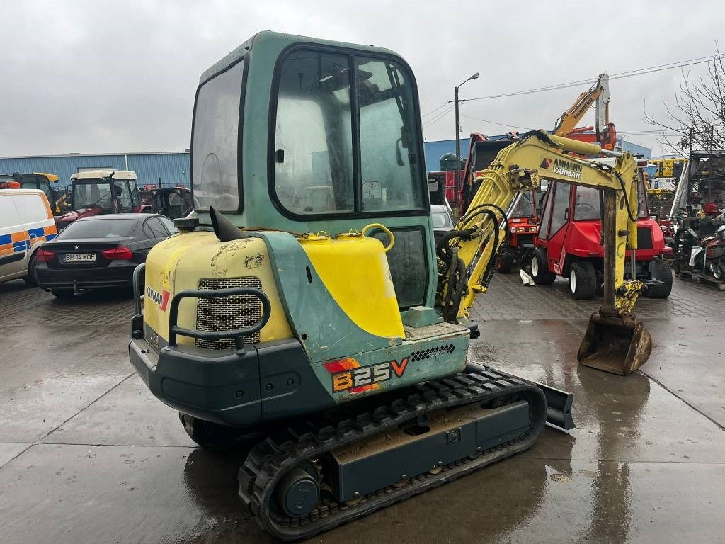 Yanmar B 25 V - حفارة مُصَّغرة: صورة 3 Yanmar B 25 V - حفارة مُصَّغرة: صورة 3