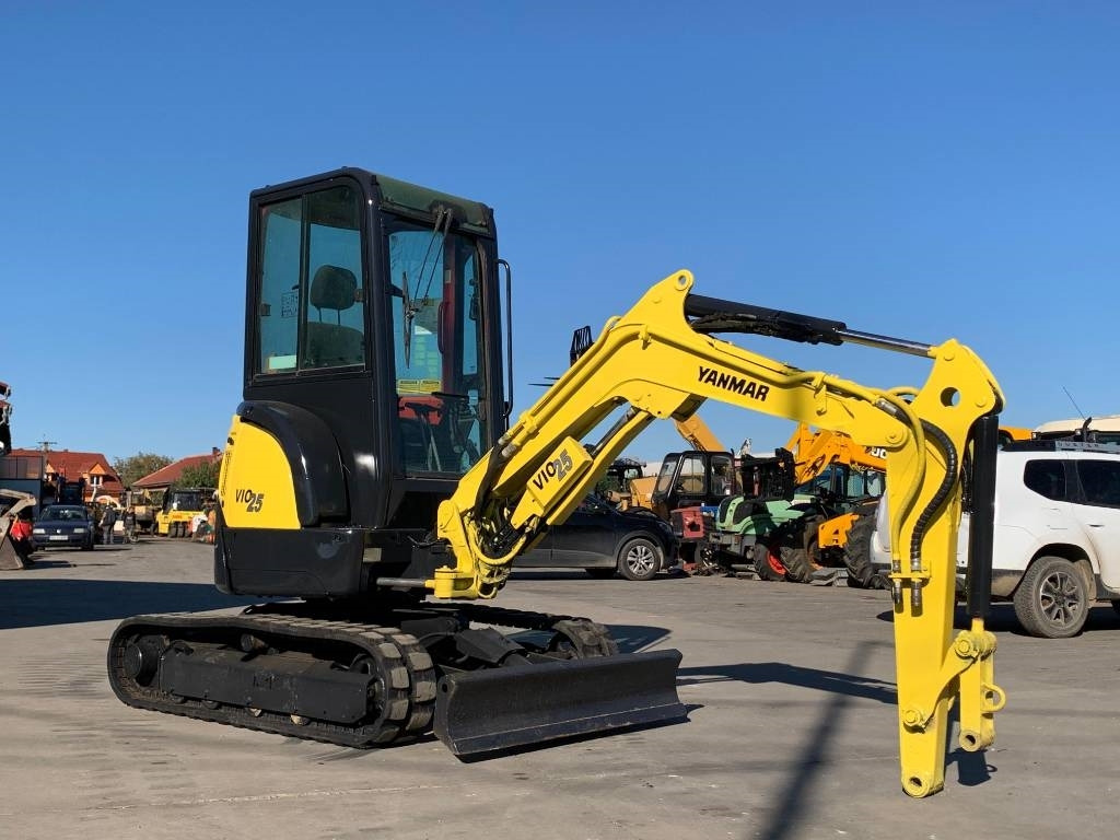 Yanmar Vio 25-4 - حفارة مُصَّغرة: صورة 1 Yanmar Vio 25-4 - حفارة مُصَّغرة: صورة 1